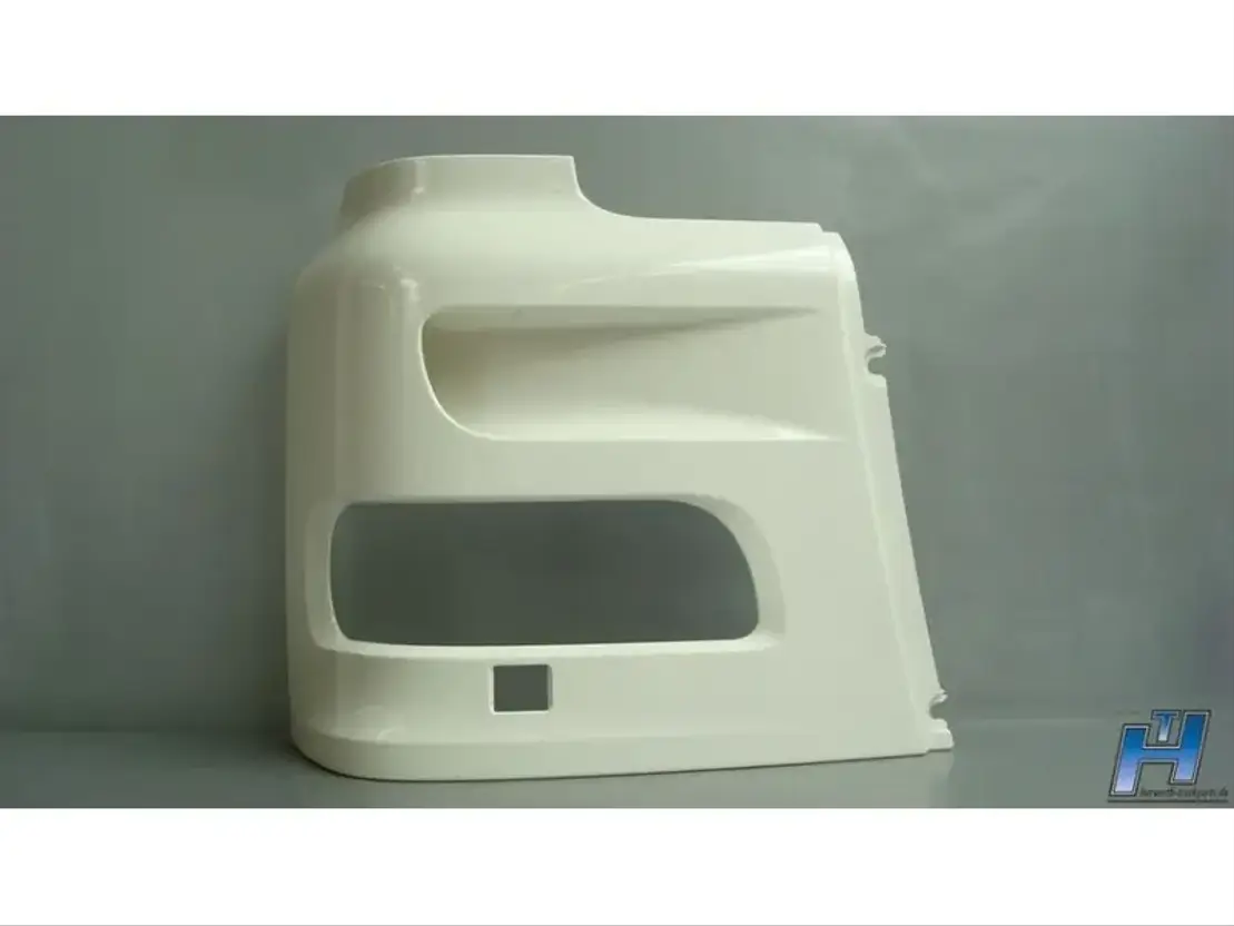 DAF Scheinwerferverkleidung RE 1738627 XF105