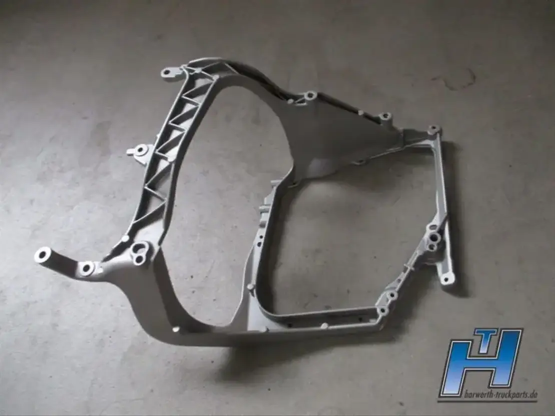 DAF Leuchtenhalterung LH 1798448 XF E6