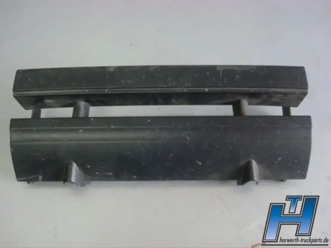 DAF Abdeckplatte, Kuehlergrill unten 1635710 XF E5