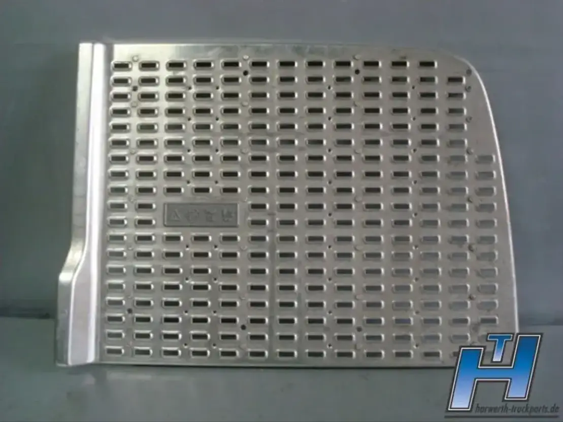 DAF Trittplatte RE 1922852 XF106