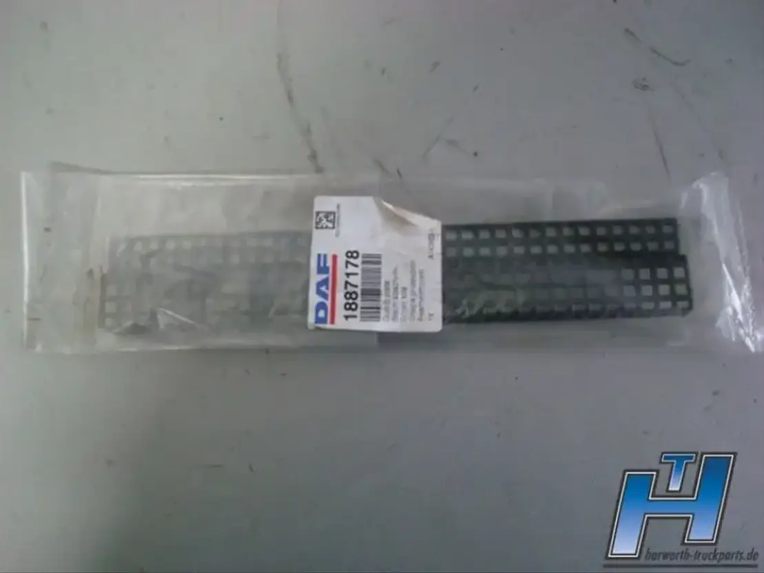 DAF Schutzplatte Luftfiltereinsatz 1887178 XF106