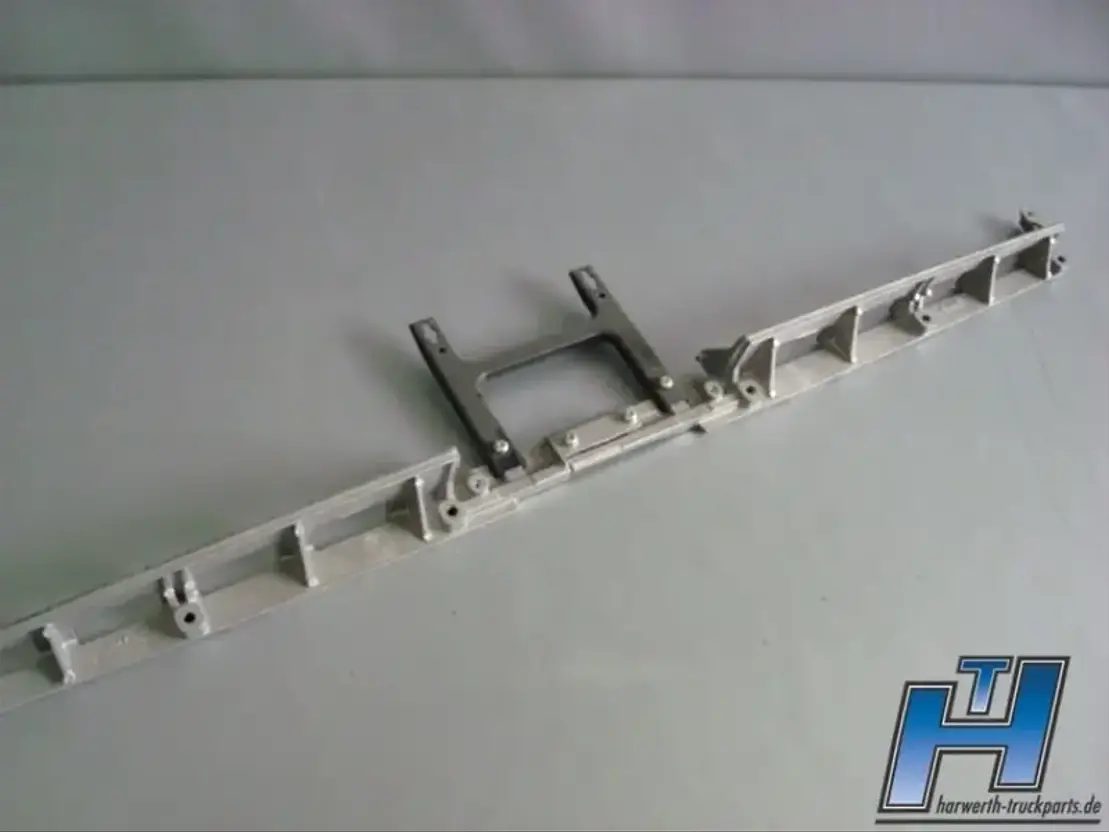 DAF Befestigung Kühlergrill mit Trittplatten 1888188 XF106