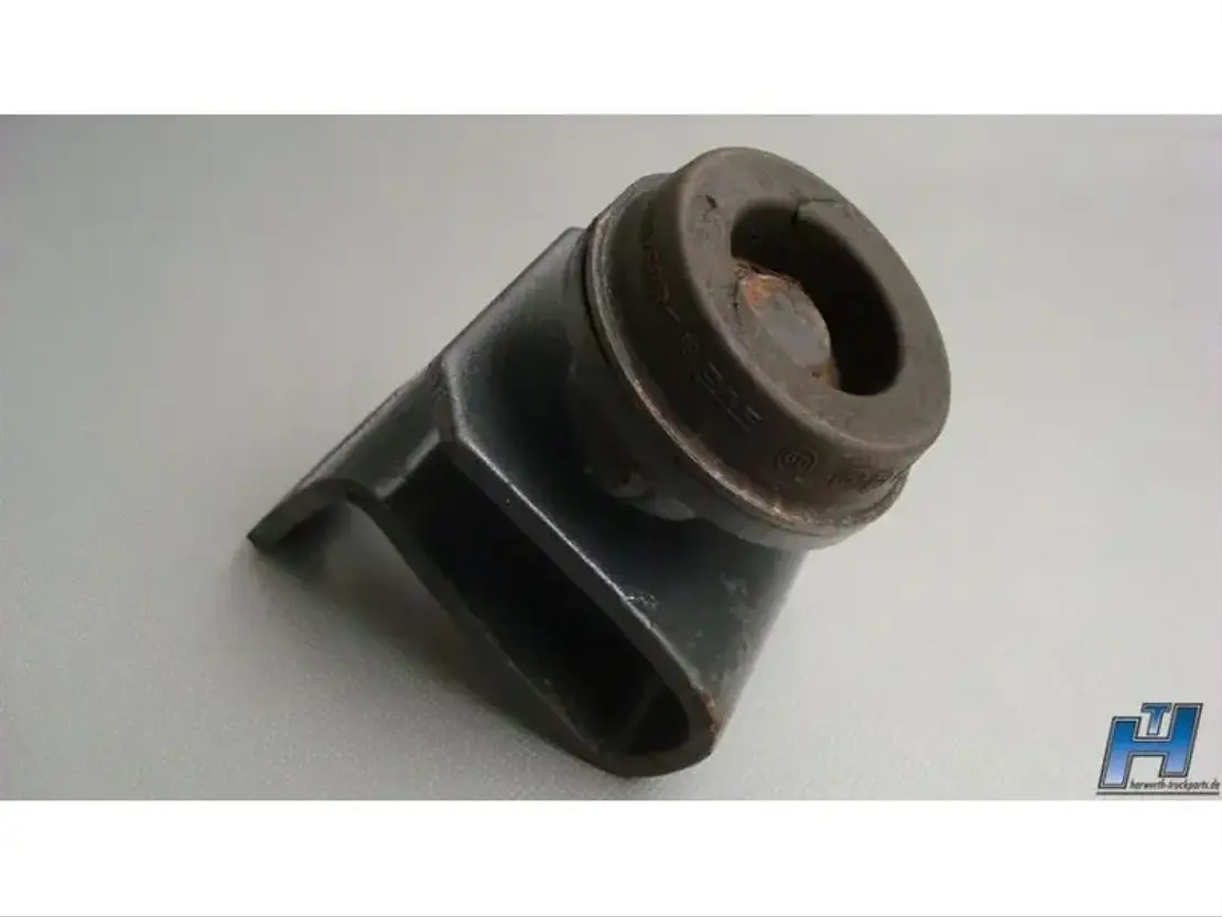 DAF Anschlagblock mit Montagehalterung 1815101 XF105