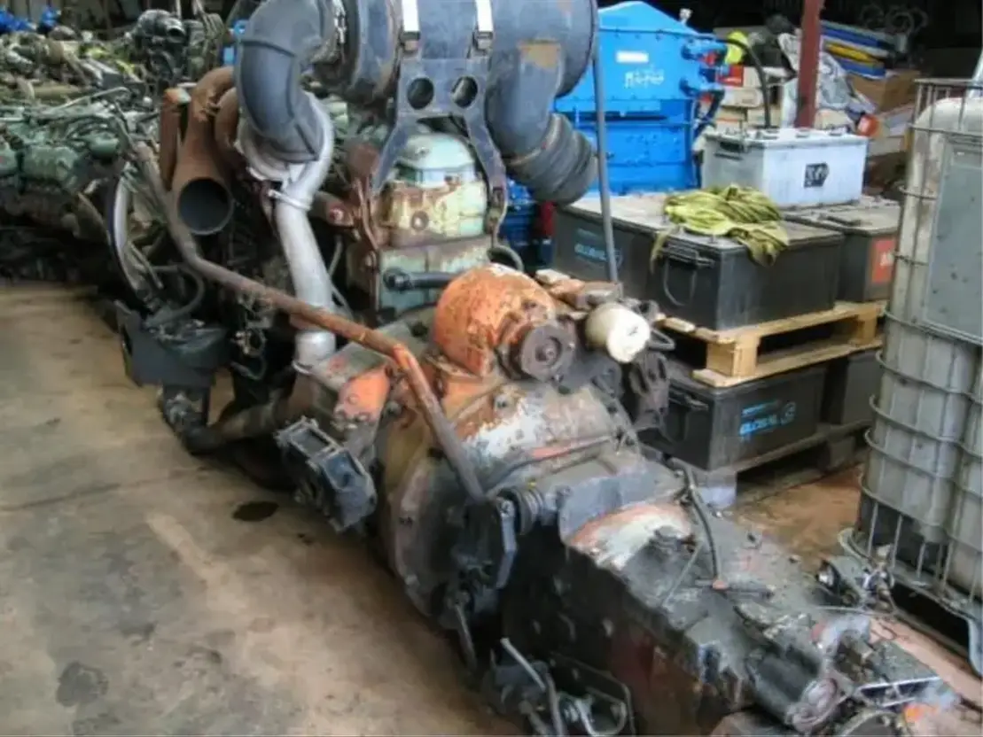 Volvo F10-FL10 engine