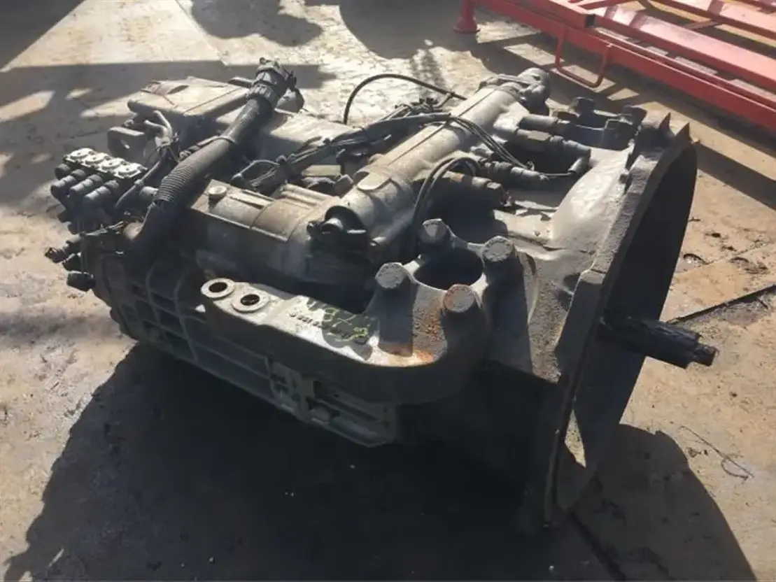 Mercedes-Benz G135-16