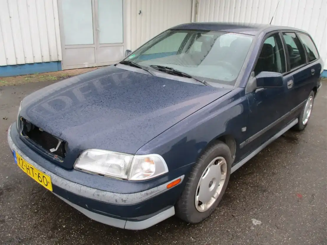 stationwagen Volvo V40 2.0 1999