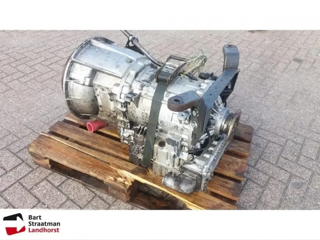Versnellingsbak auto onderdeel Allison 29536861 automatic gearbox 2002