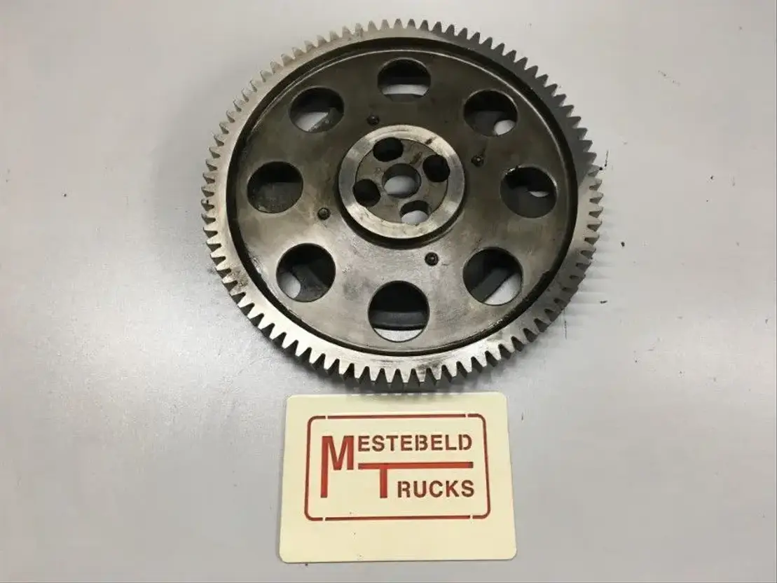 Iveco Nokkenastandwiel cursor euro 6