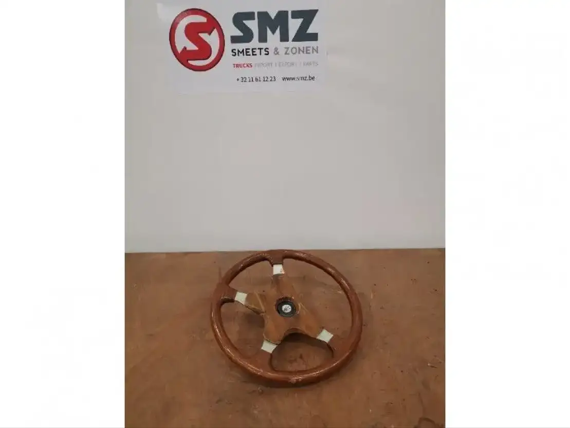 Interieurdeel auto onderdeel Maserati Occ stuurwiel Maserati hout