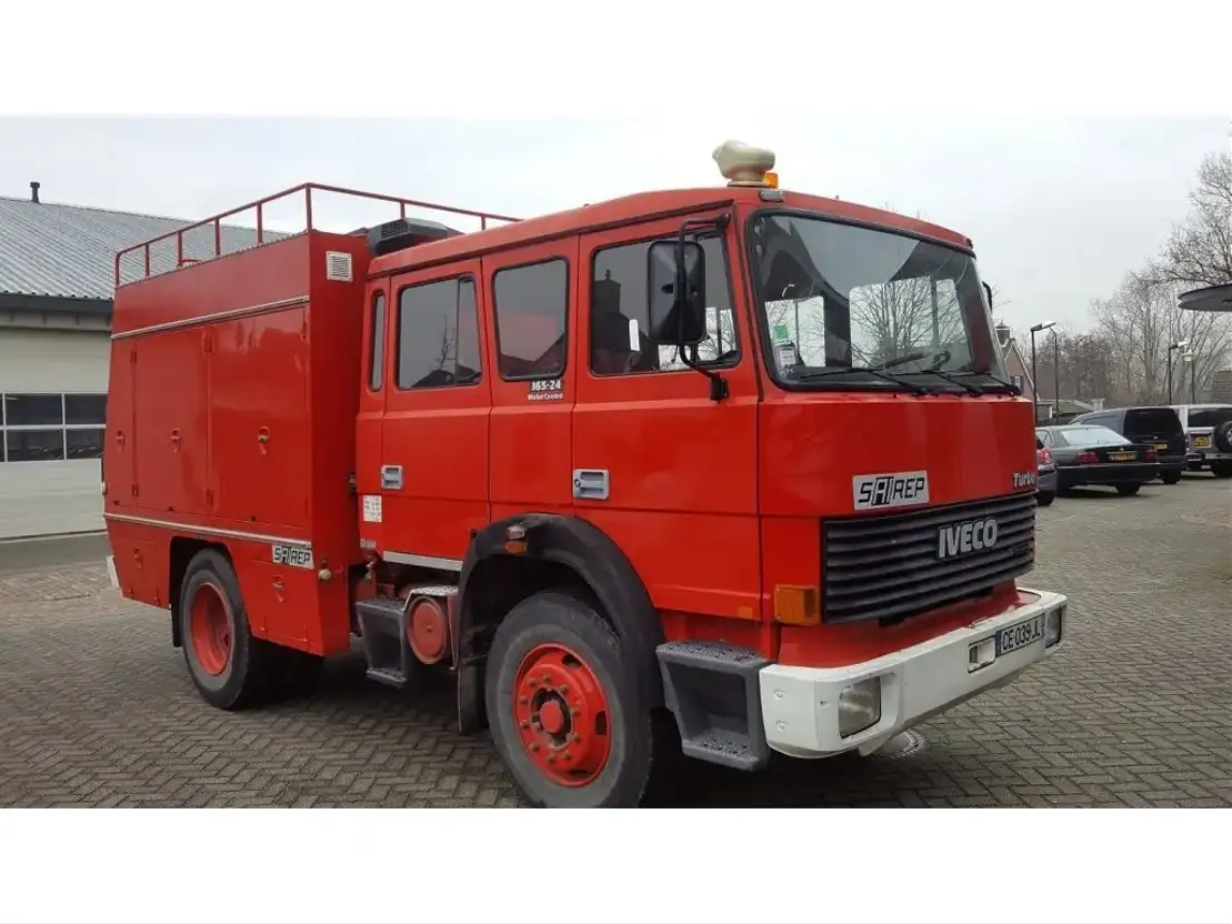 brandweerwagen vrachtwagen Iveco 165-24 1986