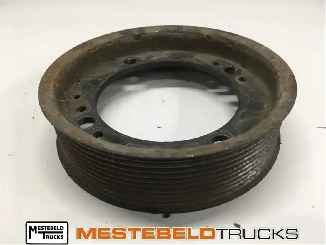 Volvo Tandriempoelie van vin