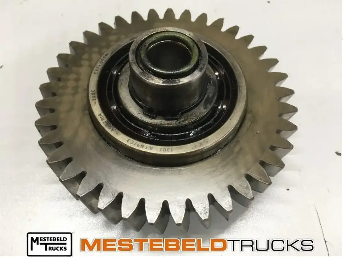 Volvo Tussentandwiel