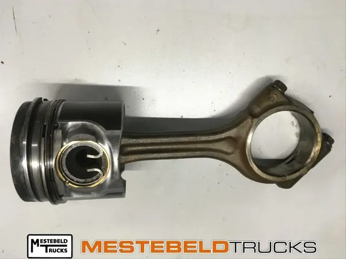 Mercedes-Benz Zuiger + drijfstang