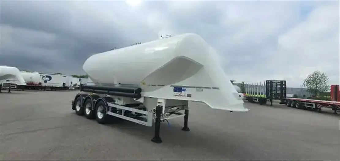 KAESSBOHRER Silo liegend SSL 35m Auch Miete