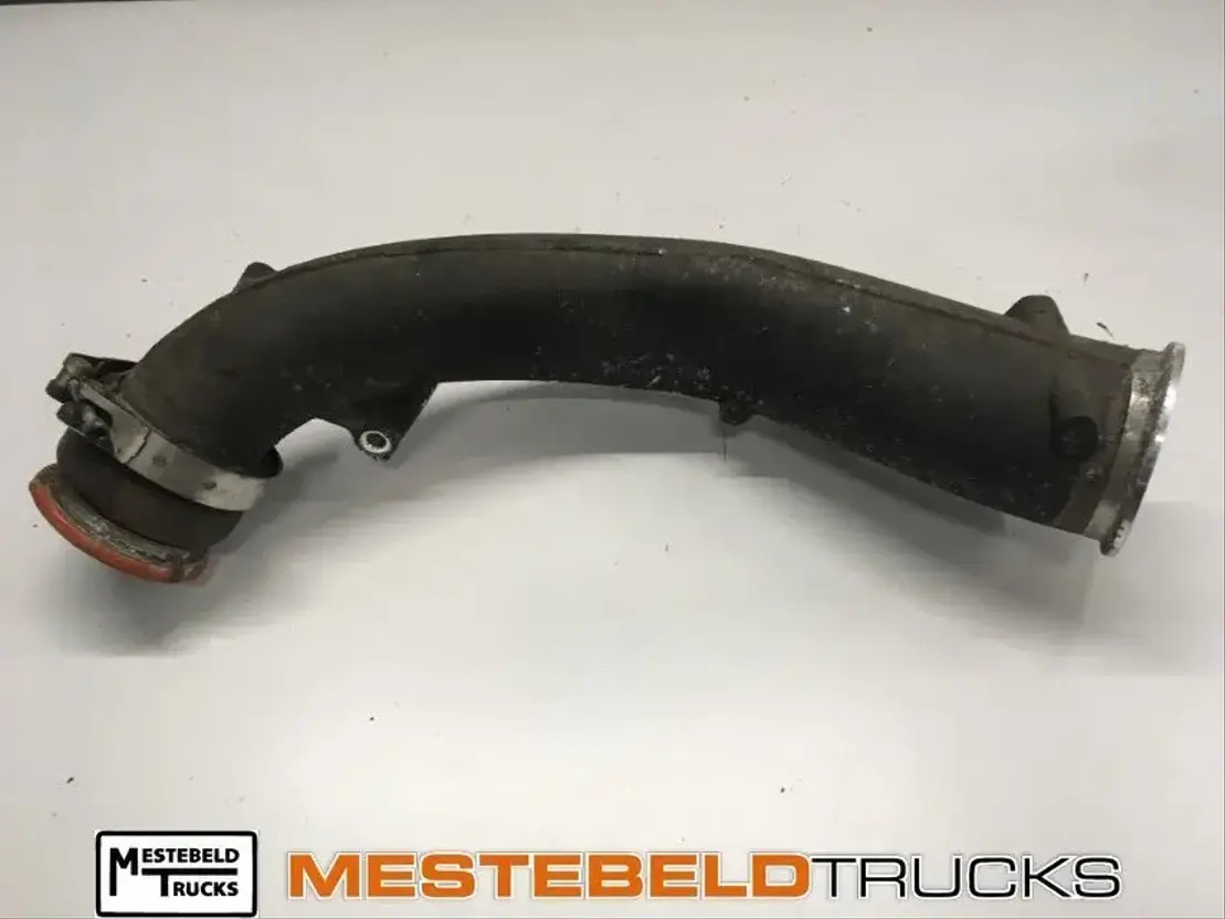 Scania L uchtinlaatpijp