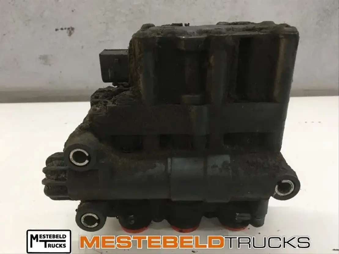 Mercedes-Benz Magneetklep 3/2-way