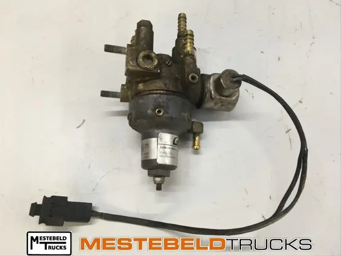 Mercedes-Benz Gasdrukregelaar