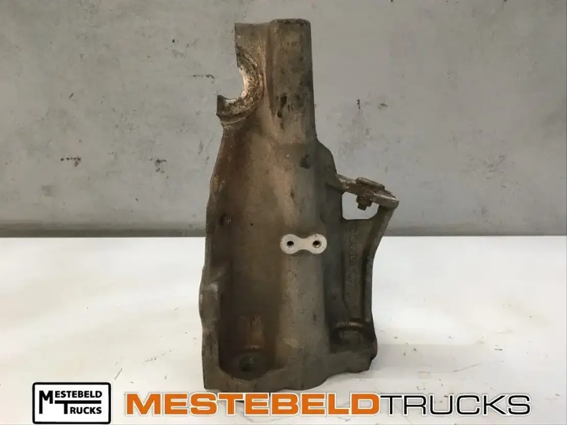 Scania T orentje links