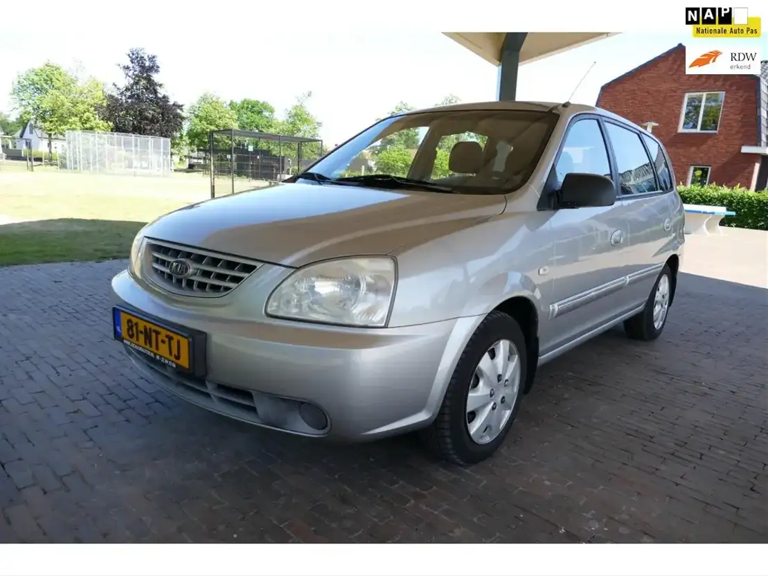 mpv auto Kia Carens 1.8-16V LX 2004