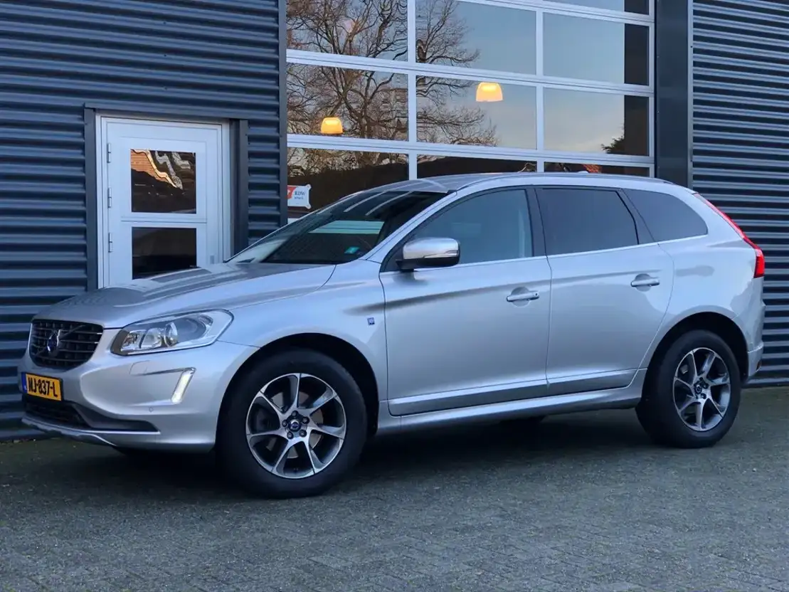 suv wagen Volvo XC60 D4 Ocean Race,Xenon,Memory,Leder,etc. 2015