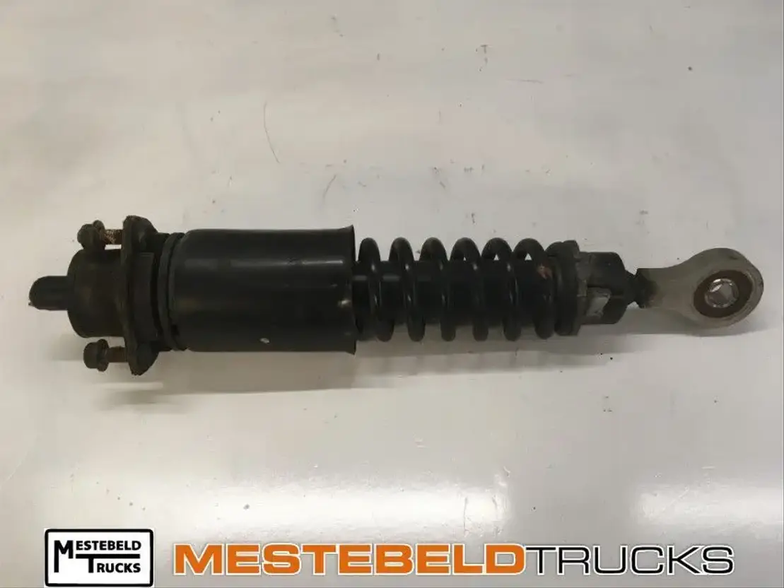 Scania Cabineschokbreker voorzijde