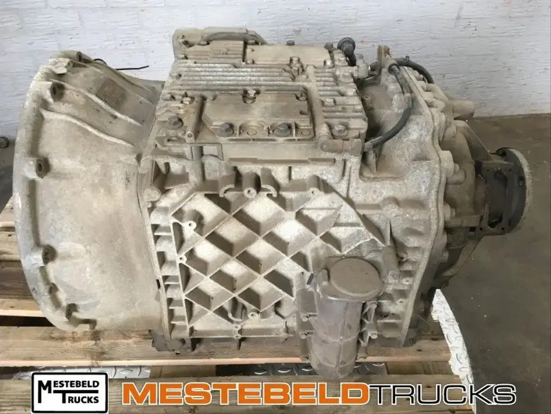 Renault Versnellingsbak AT 2512 Magnum AE