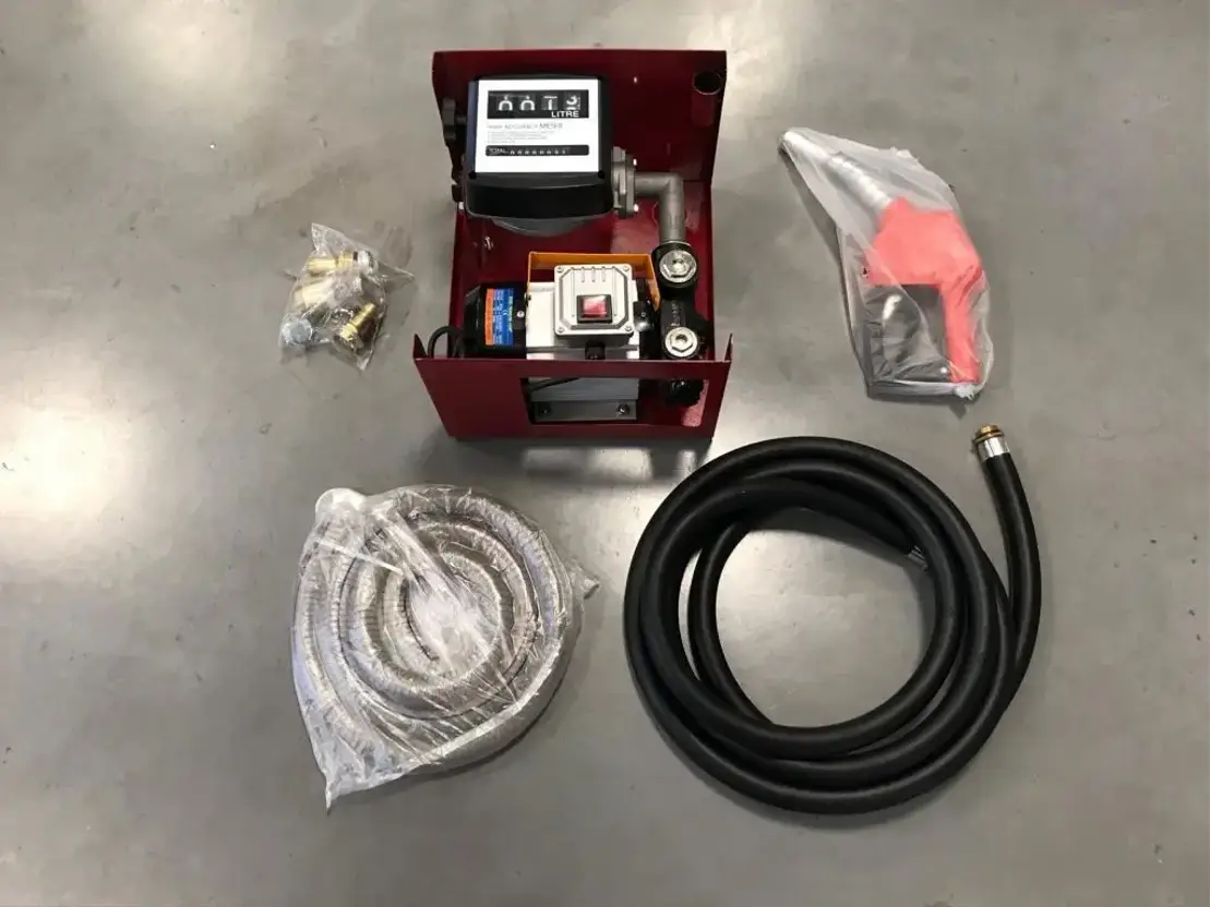 230 Volt pompset brandstof pomp compleet met slang, teller en afgiftepistool