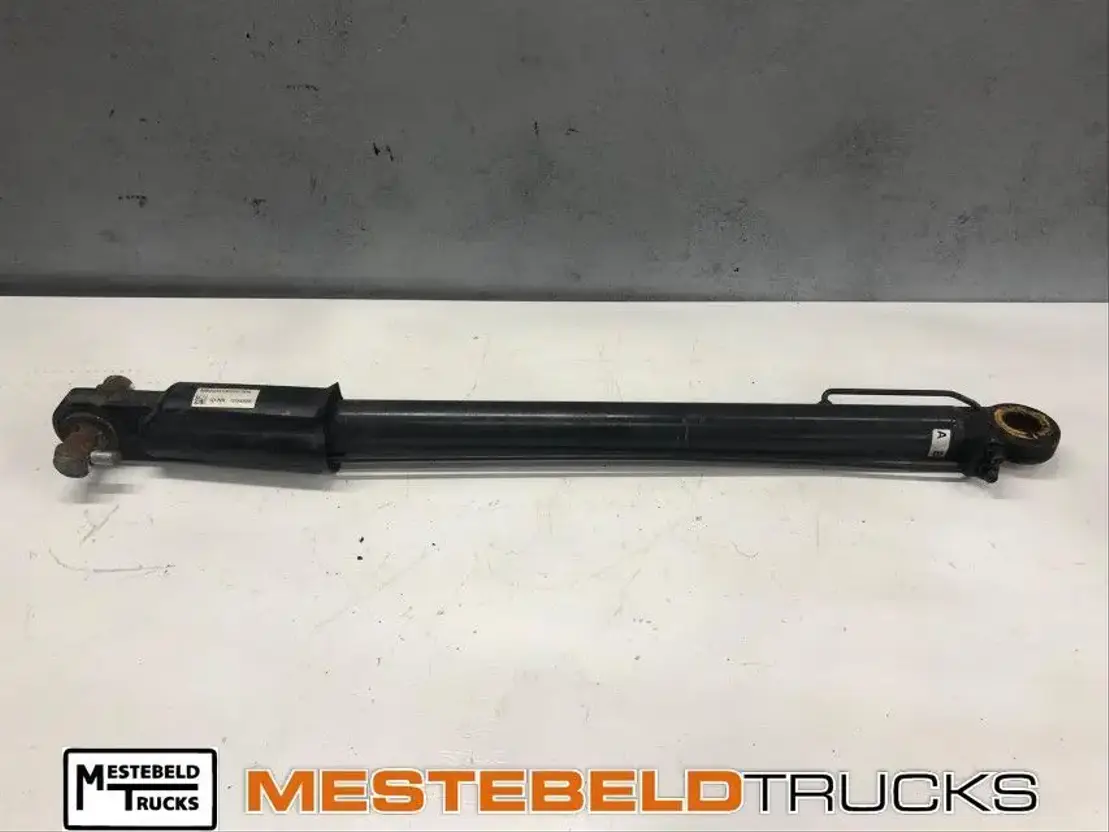 Mercedes-Benz Kantelcilinder