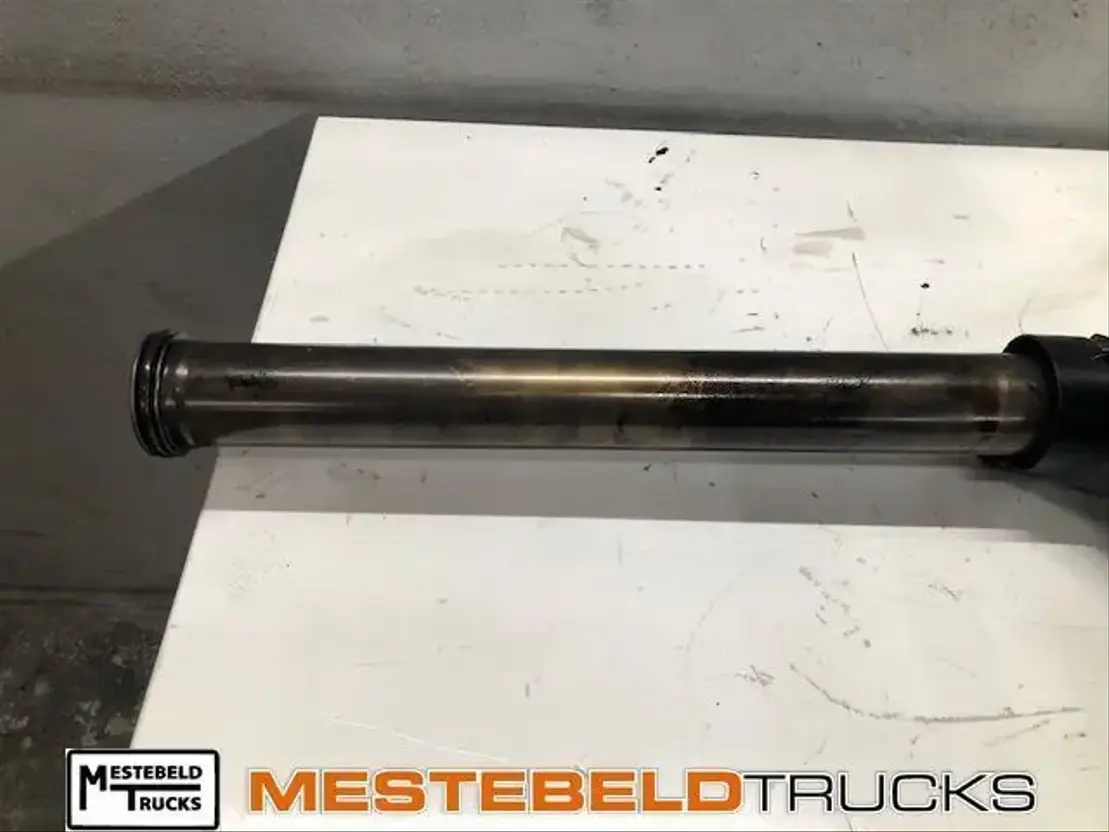 Mercedes-Benz Olieaanzuigbuis