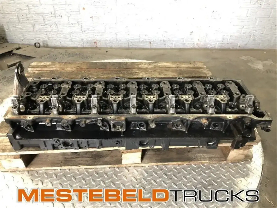 MAN Cilinderkop D20/D26