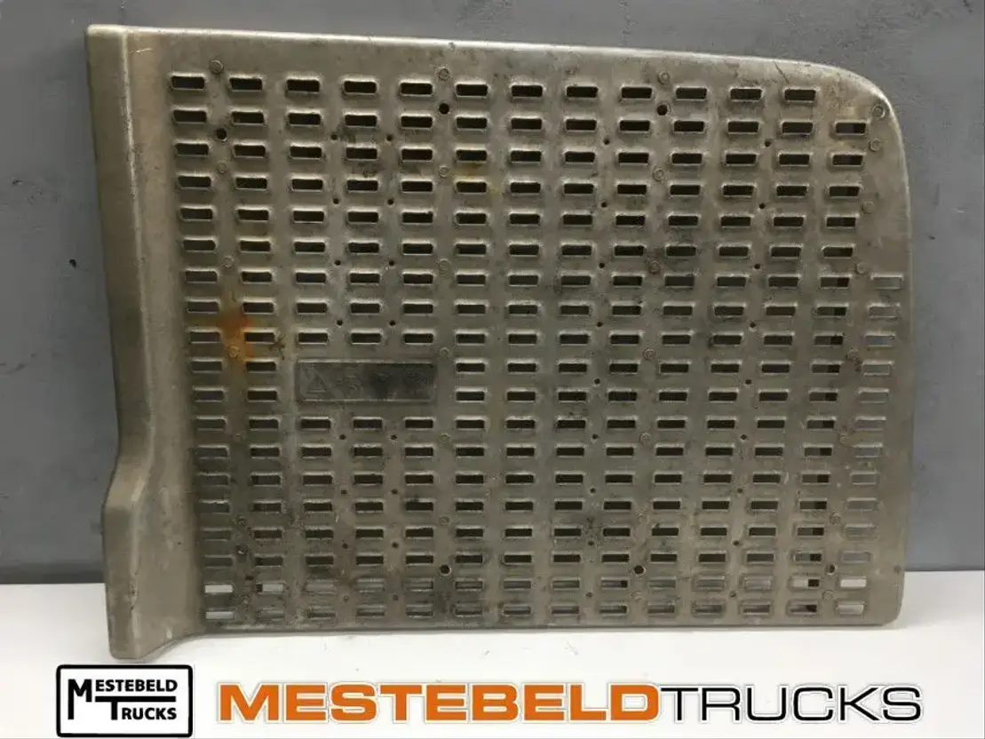 DAF Opstapplaat rechts