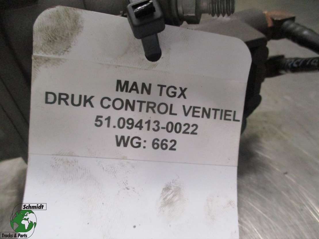 Vuldrukregelklep PIERBURG 7.03833.02.0 voor Chevrolet, Opel Vuldrukregelklep PIERBURG 7.03833.02.0 voor Chevrolet, Opel