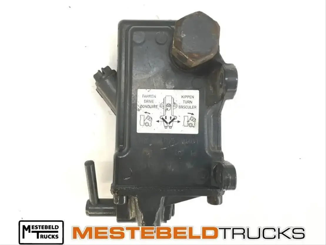 Mercedes-Benz Kantelpomp