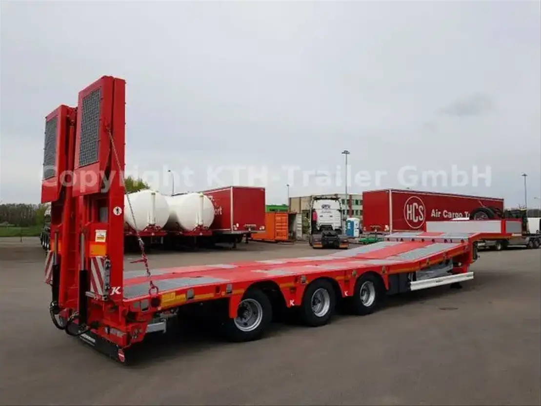 KAESSBOHRER SLS HS 3-Achs Lowbed starr -hydr. Schwanenhals-