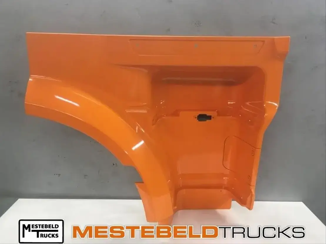 DAF Instapbak rechts