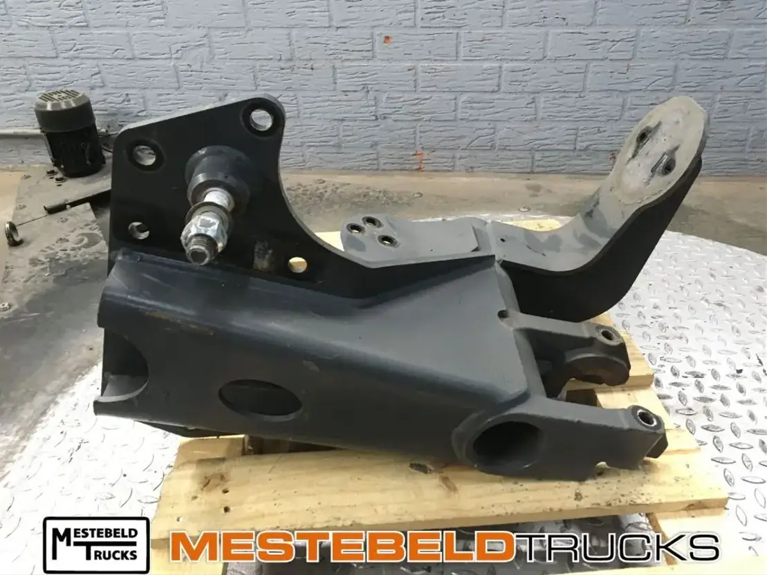 DAF Luchtveersteun links