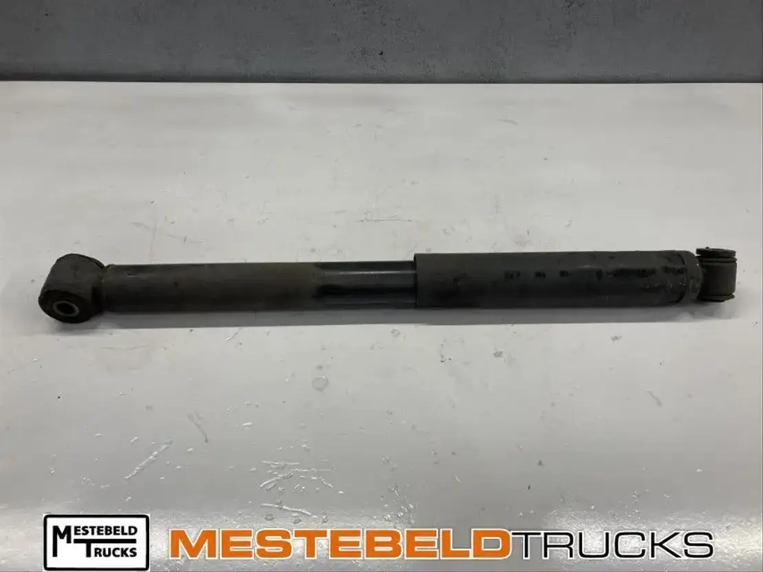 Mercedes-Benz Schokbrekers vooras