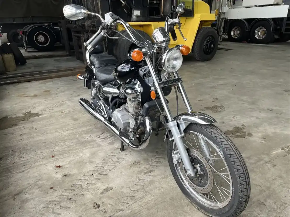 Kymco Zing 125 Meteroiter | Chopper - TrucksNL