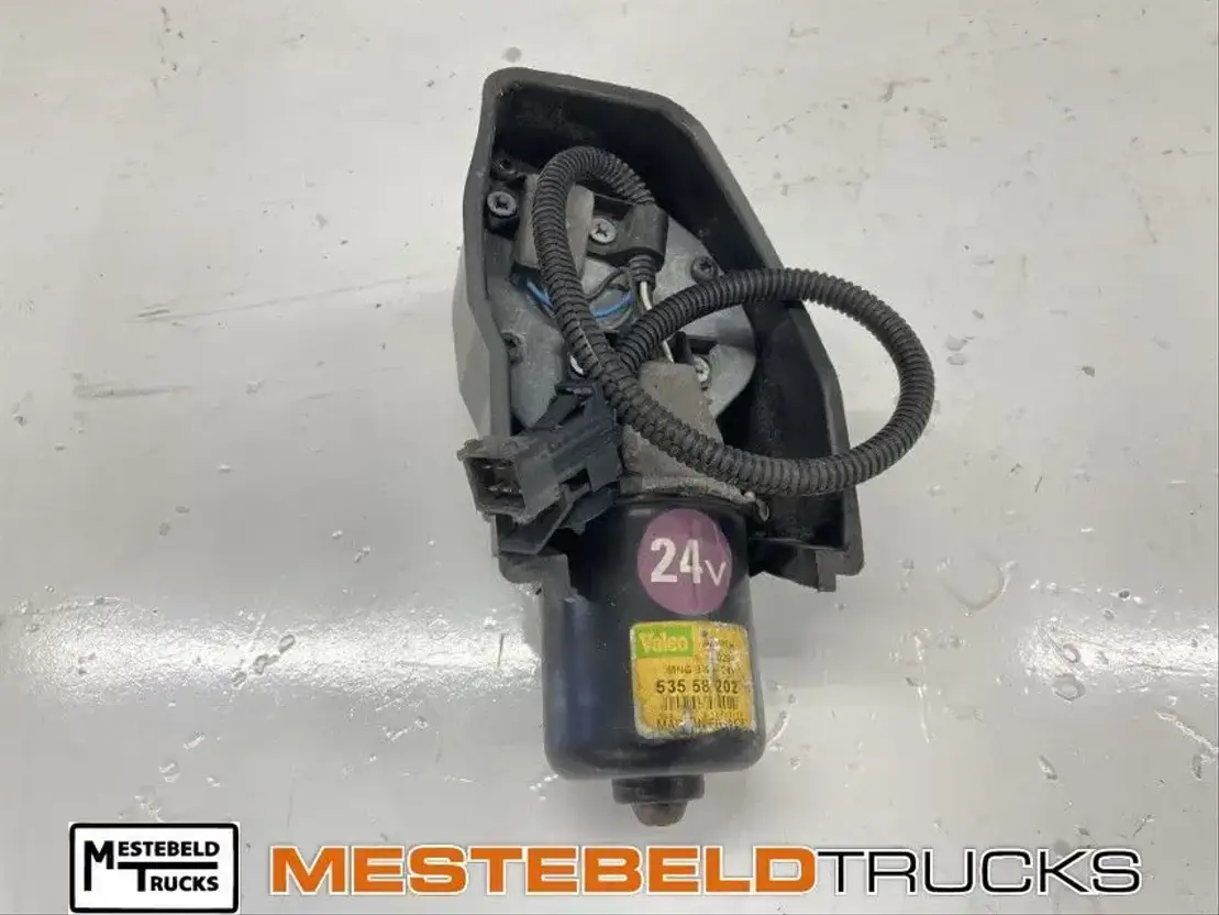 Volvo Ruitenwisser motor