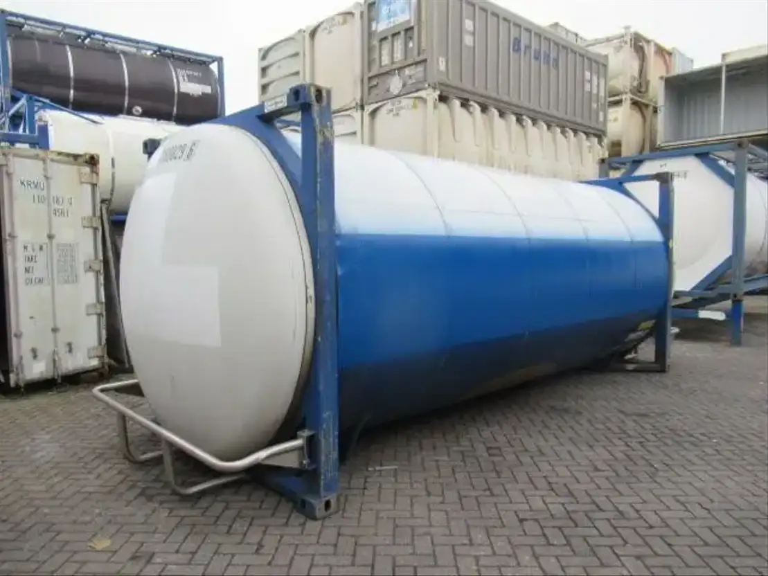 Tankcontainers kopen - gebruikt en nieuw - TrucksNL