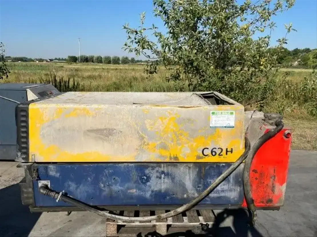 Compair C62HS Deutz 6.2 m3 / min Silent Diesel Schroefcompressor