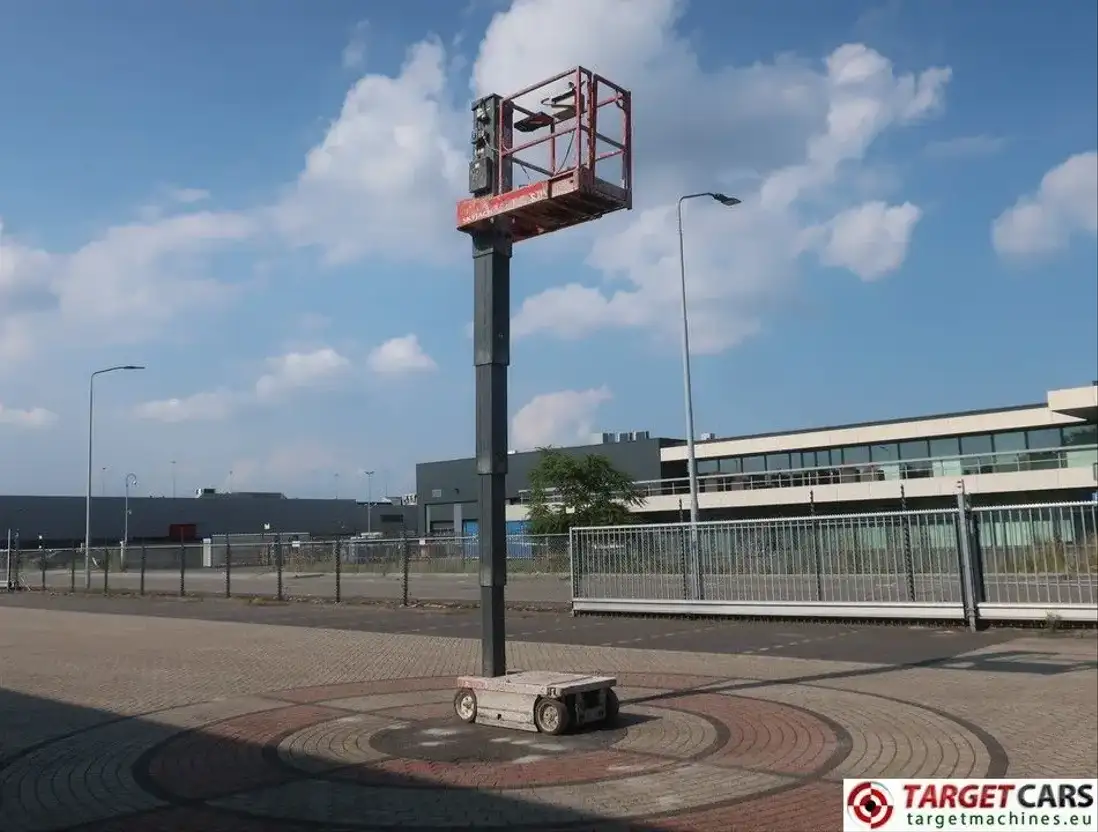 Skyjack SJ16 ELECTRIC VERTICAL MAST WORK LIFT 675CM Masthoogwerker TrucksNL