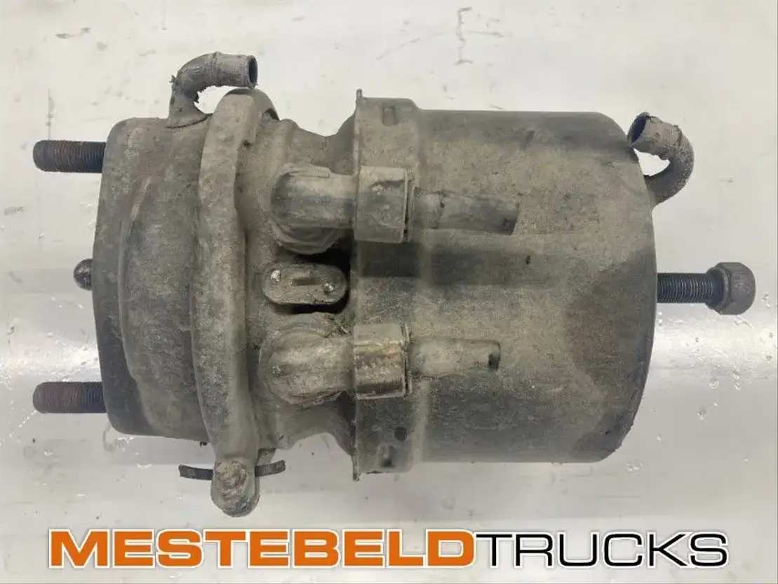 Volvo Rembooster rechts