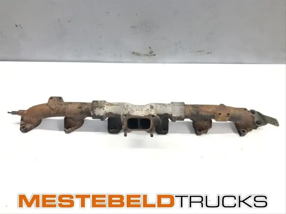 Scania Uitlaatspruitstuk