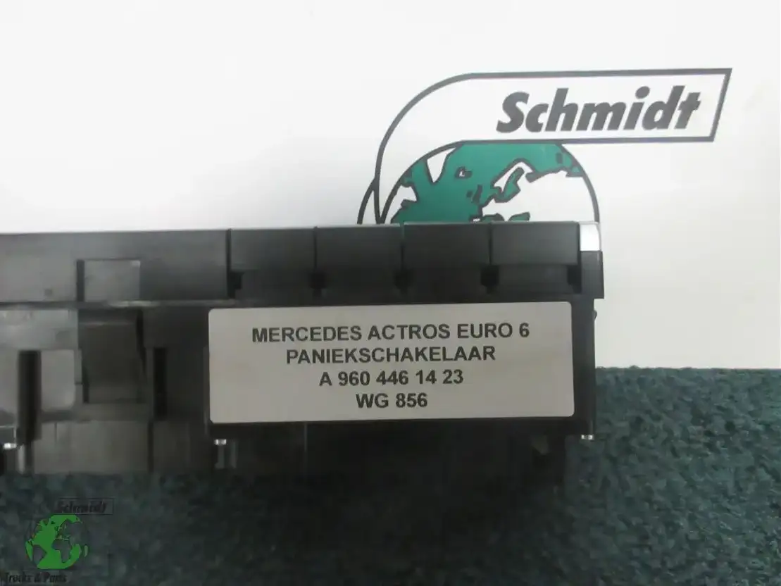 Leuk voor kids – Formule 1 racewagens kleurplaat