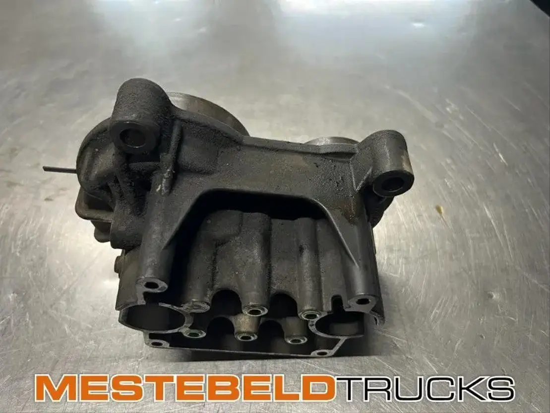 Scania Cilinder achtergroep GRS 905R