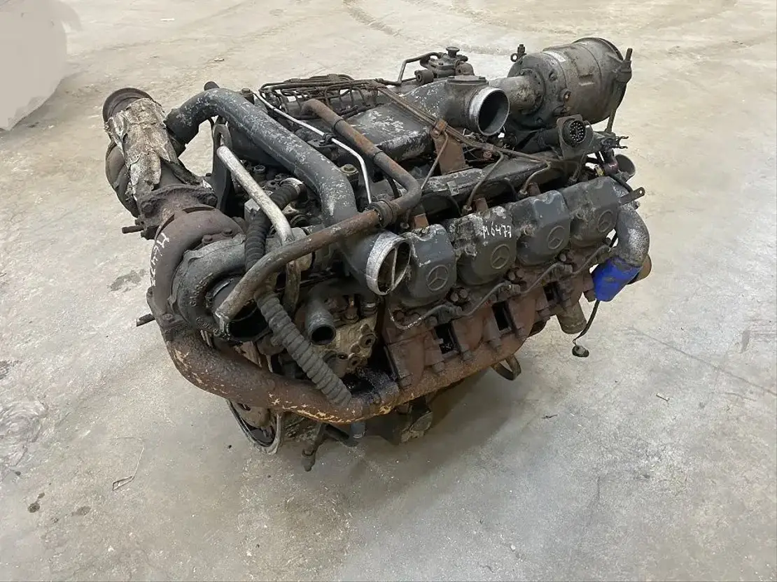 Mercedes-Benz OM442LA