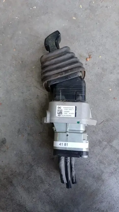 Mercedes-Benz Mercedes-Benz Antos-Arocs - handrem ventiel - A0044304181/004