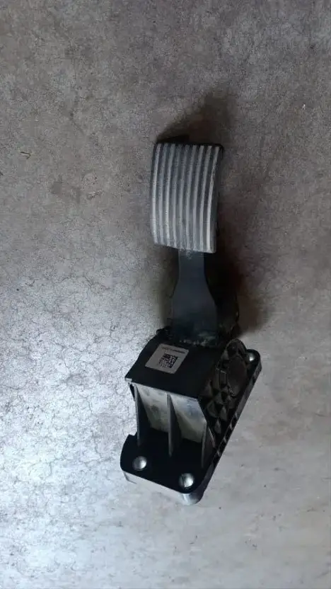 Mercedes-Benz Mercedes-Benz Antos-Arocs - Rempedaal - A9603000004