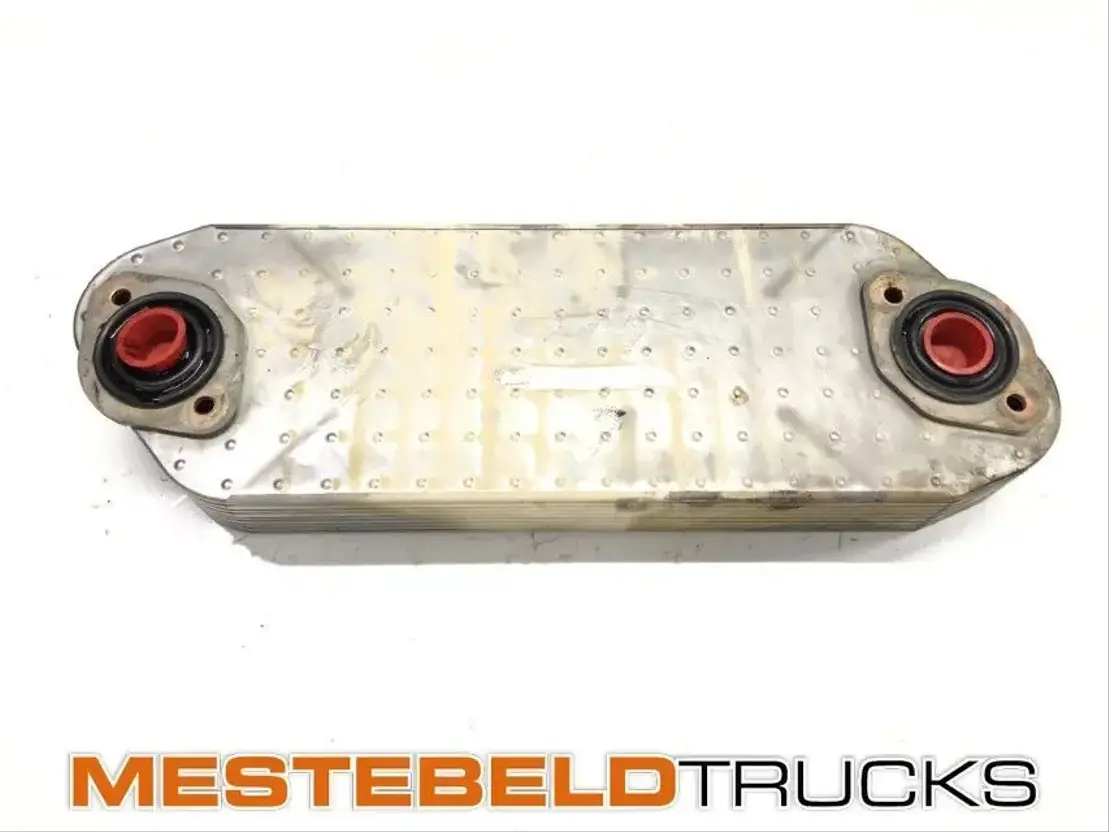 Volvo Oliekoeler D13K 500